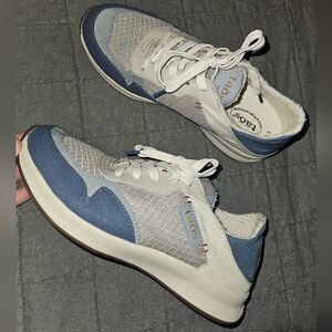 Taos Footwear Blue and White Sneakers